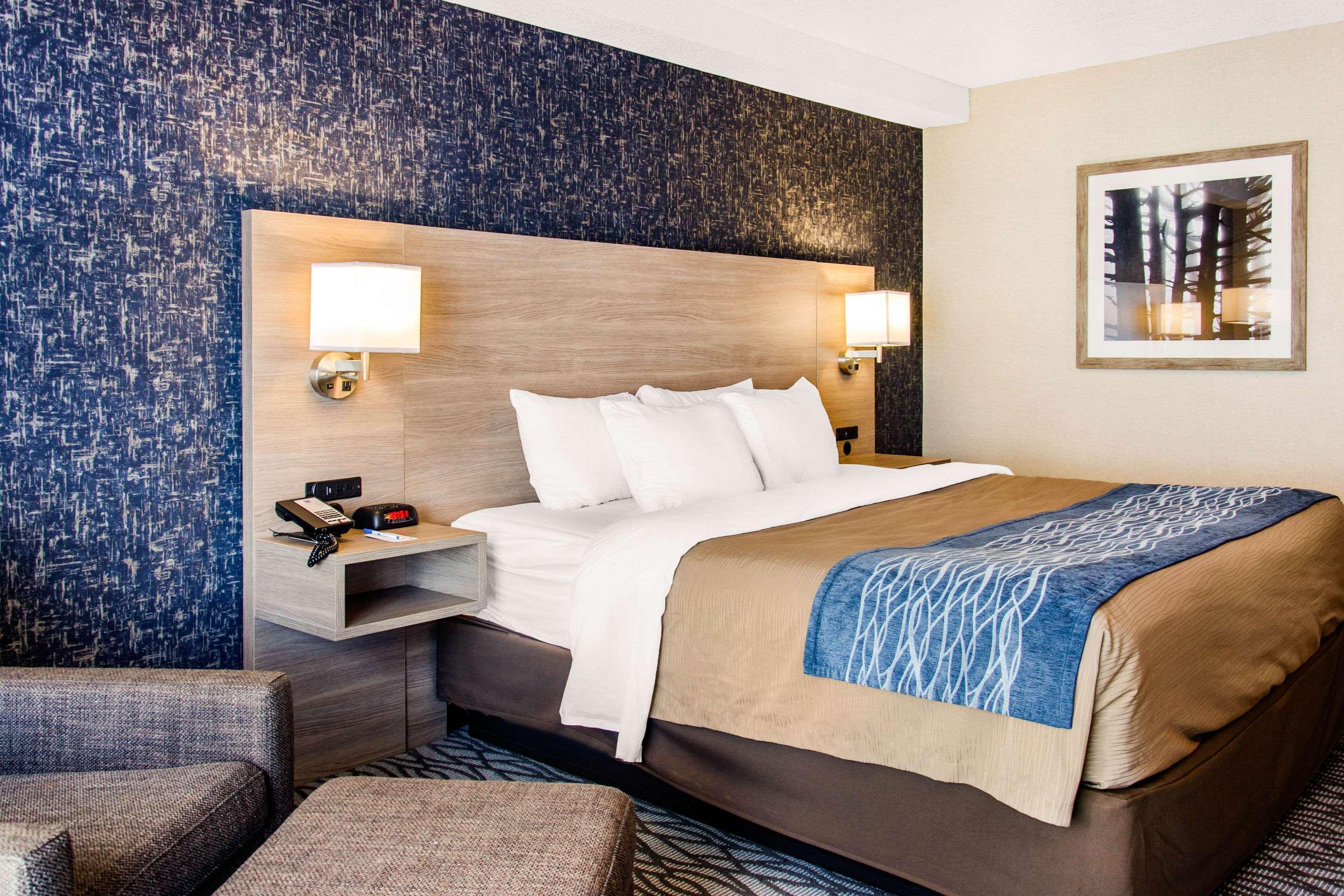 Comfort Inn Airport Dorval Exterior foto