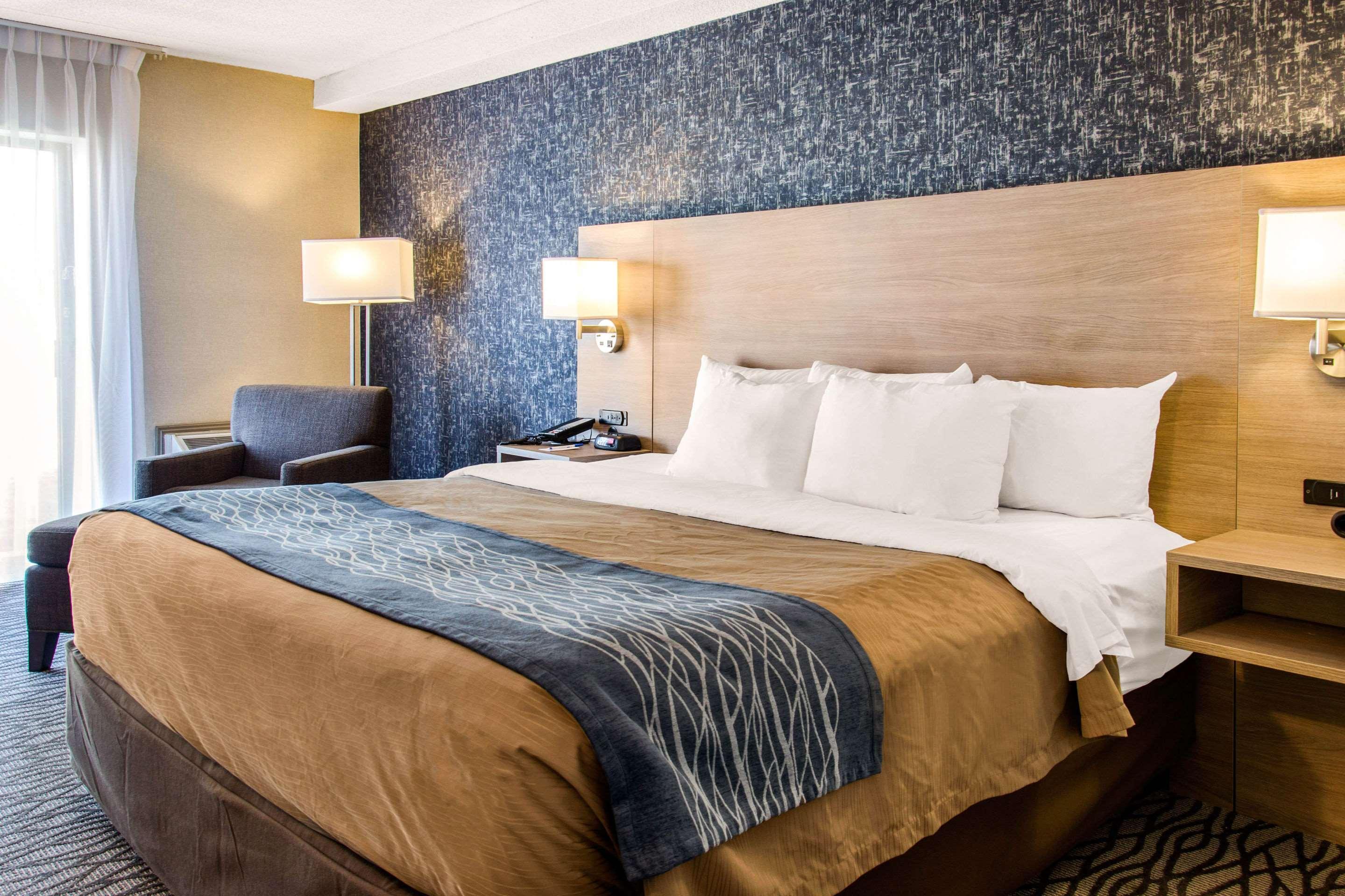 Comfort Inn Airport Dorval Exterior foto