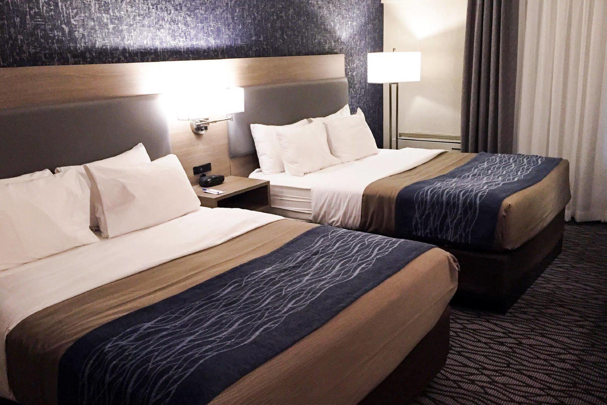 Comfort Inn Airport Dorval Exterior foto